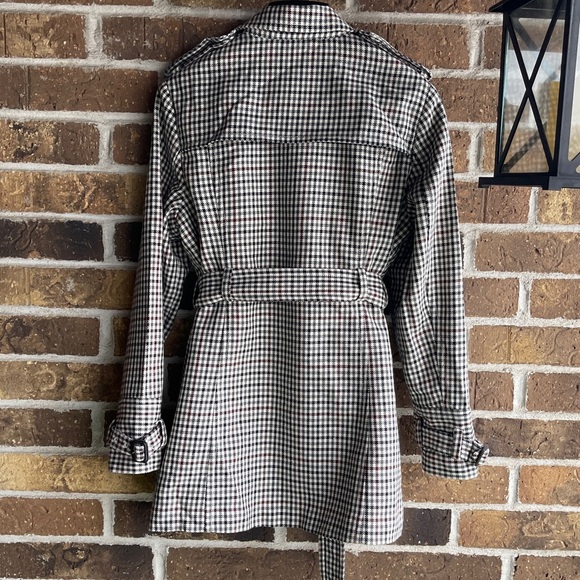 LAND’S END Women's Houndstooth Double-Breasted Wool Blend Coat - Picture 6 of 10